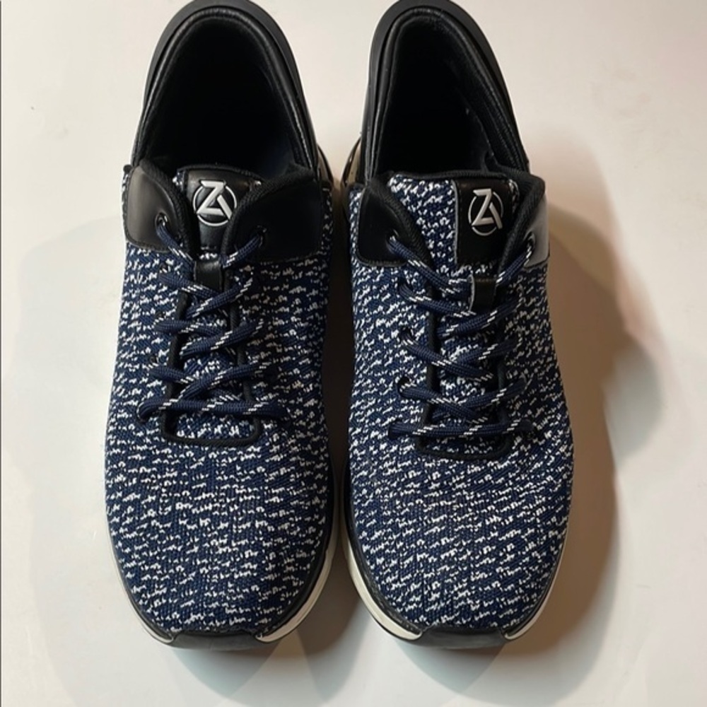 Zeba Mens Slip On Hands Free Blue/White Sneaker Sz 10.5